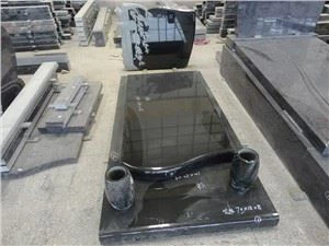 Mutlak Siyah Granit Mezar Taşı Tasarımı